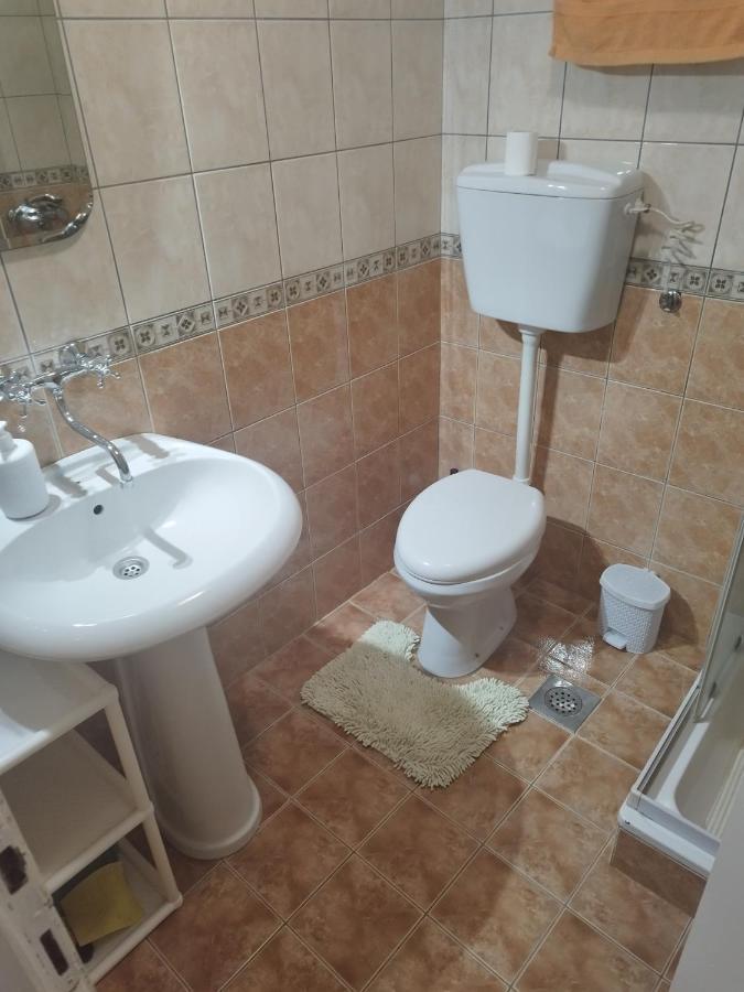 Goksi Apartment 수보티차 외부 사진